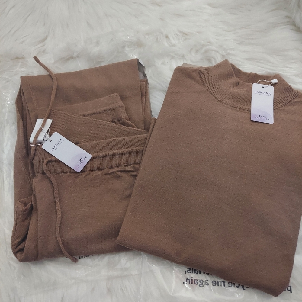 Womens Lascana set